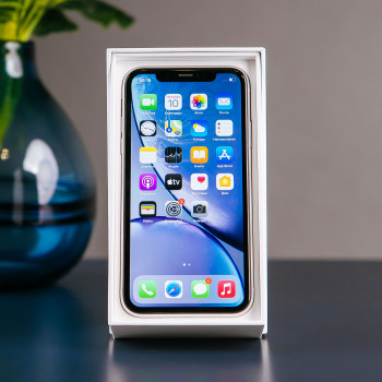 iPhone XR 128GB White (MRY52) б/у